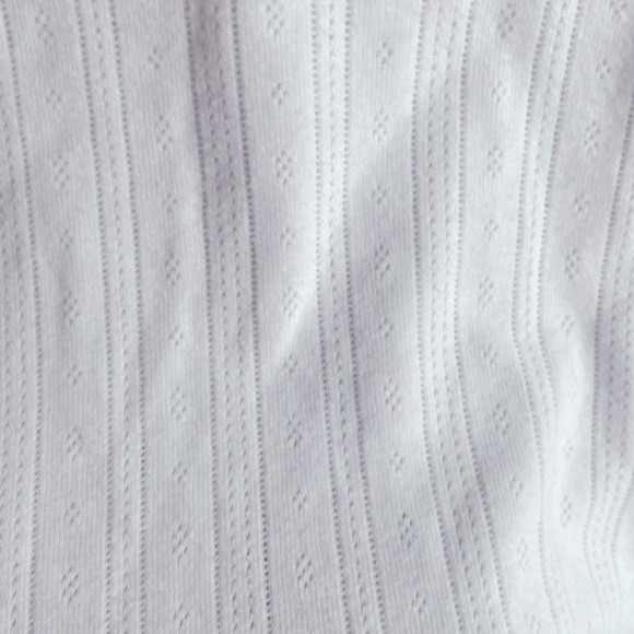 Colsie Detailed Cropped Tank - Picture 3 of 3